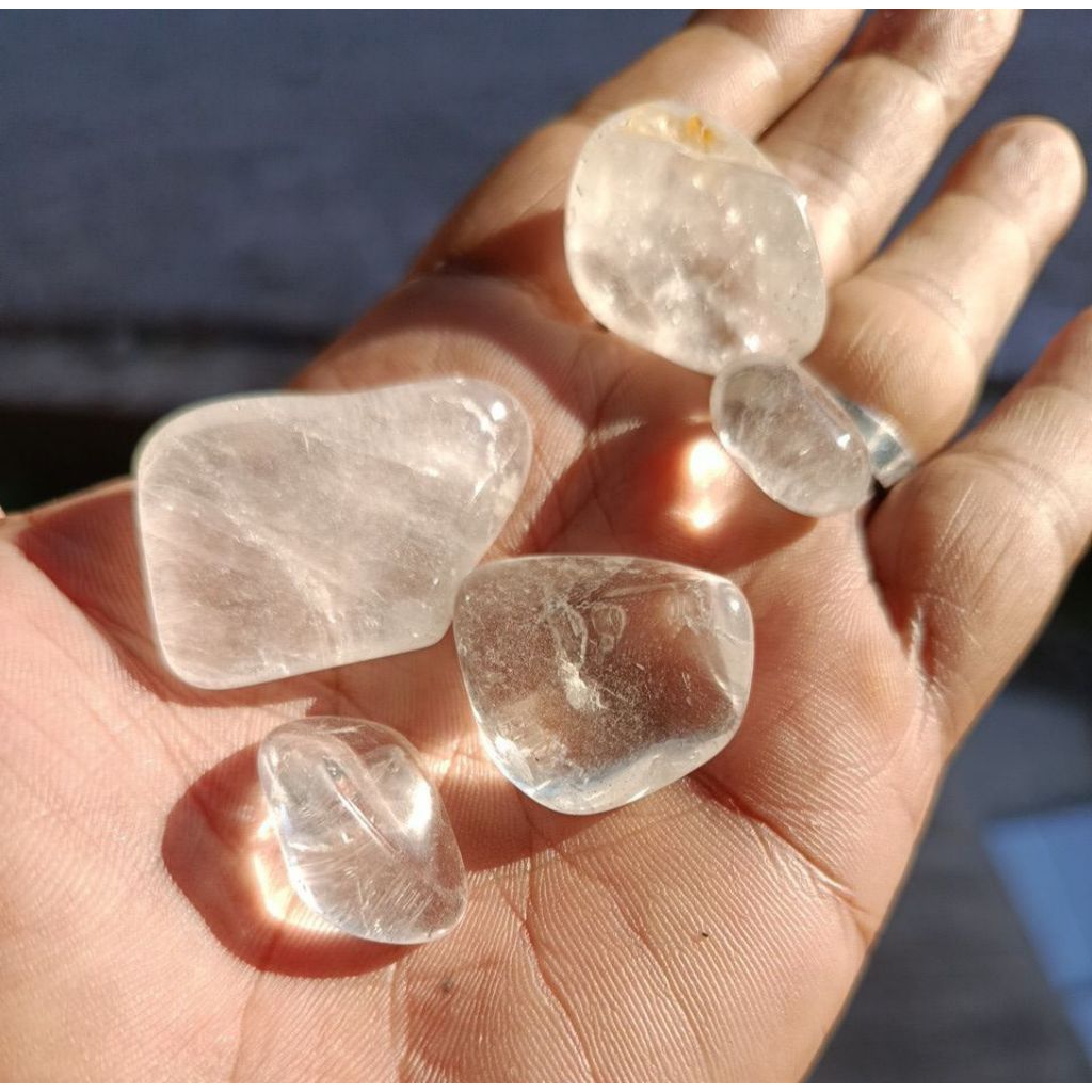 Batu Akik Kecubung Es Kalimantan Bongkahan Tunggal