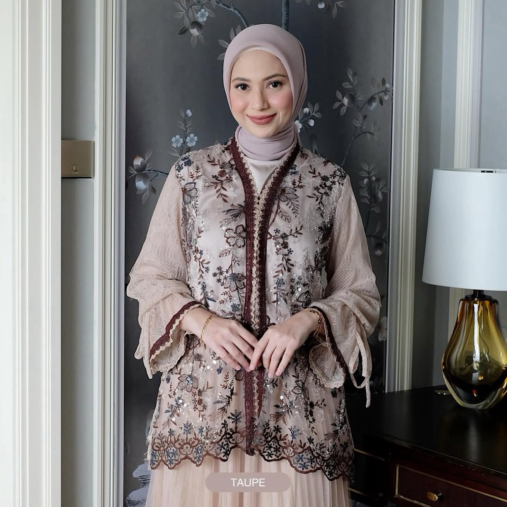 Dress || INARA OUTER || AMEENA OUTER By SARAH THE LABEL