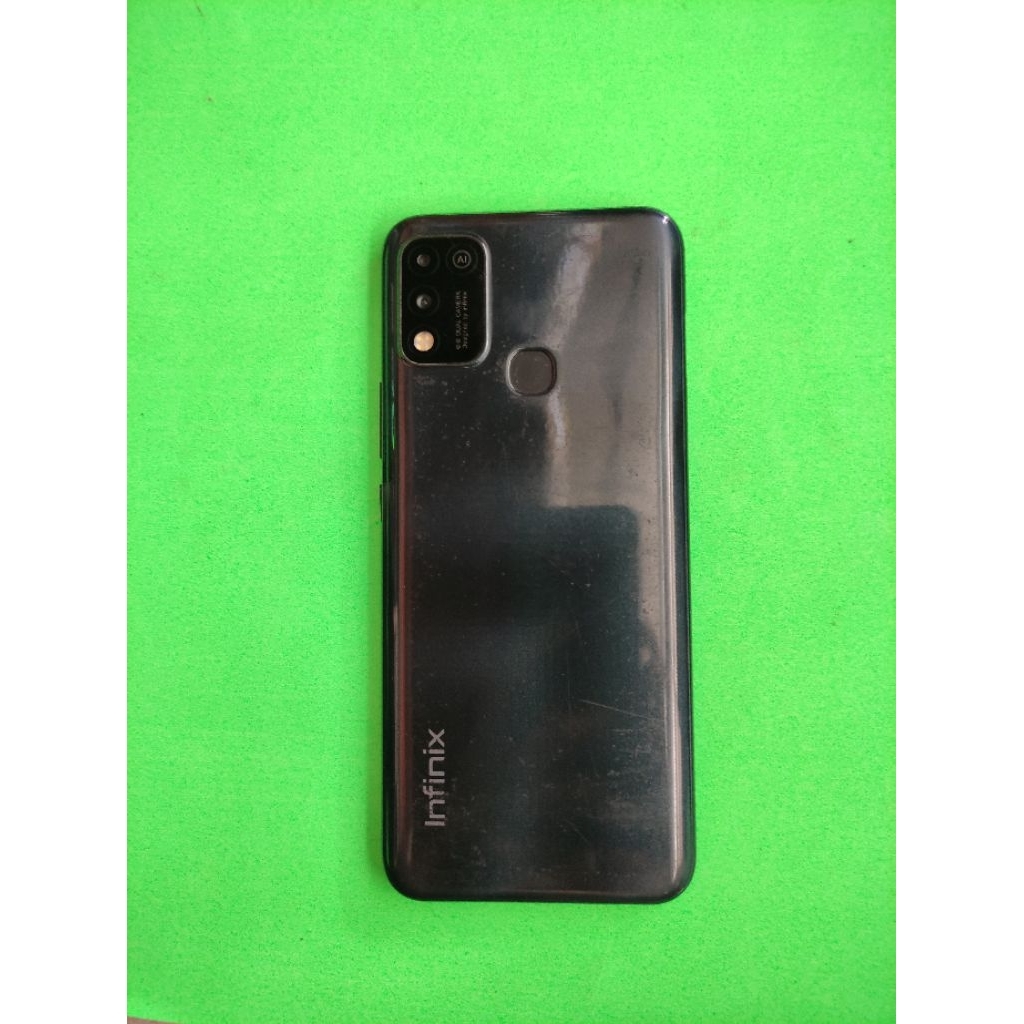 Infinix Hot 11 play RAM 3/32Gb