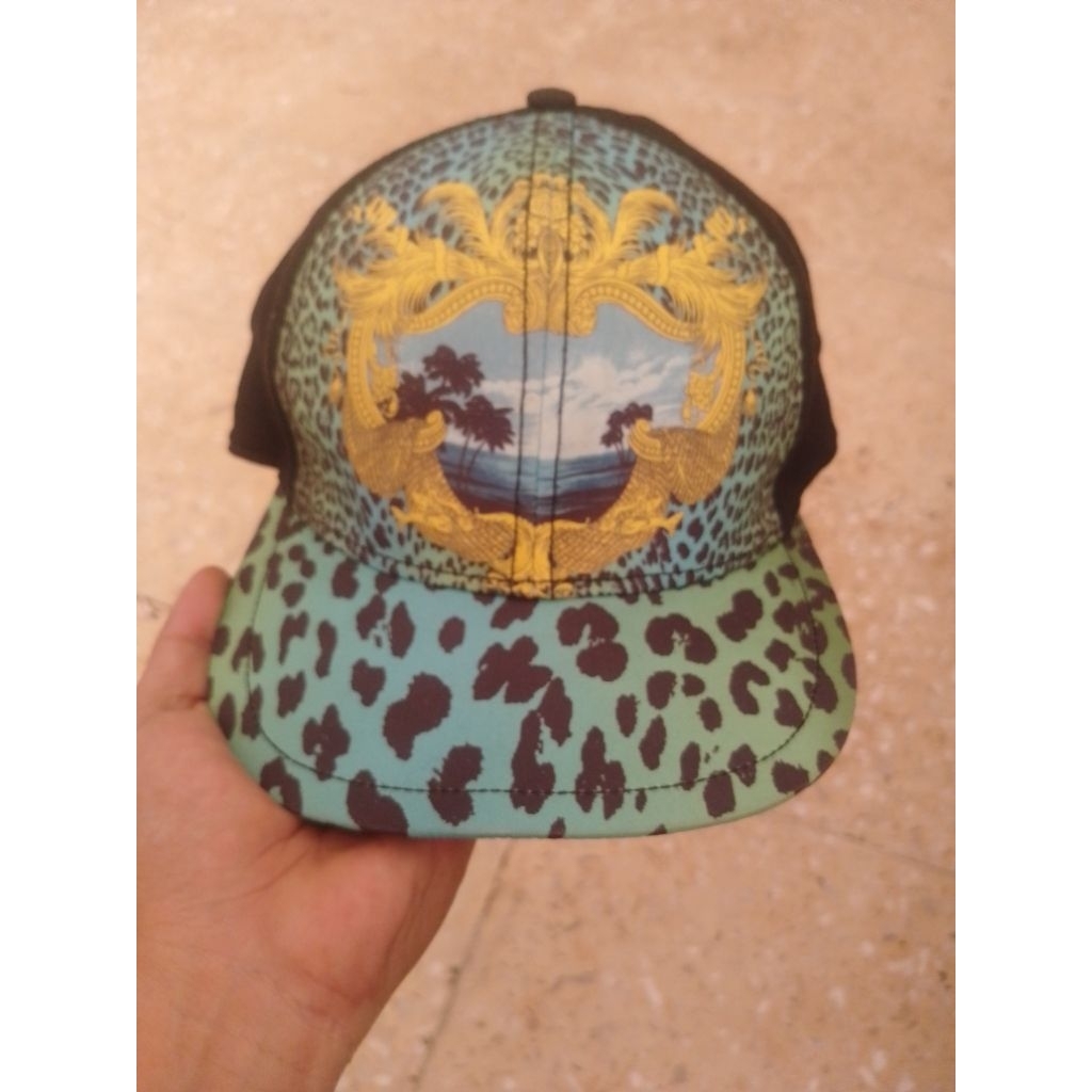 Topi versace x HnM original second bekas