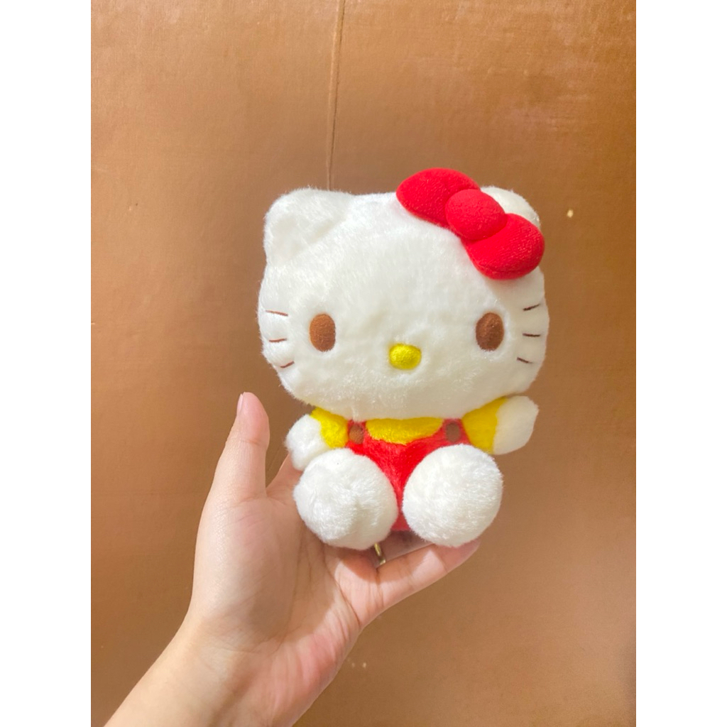Boneka Karakter Hello Kitty Pita Merah size 16cm original / Boneka Hello Kitty Sanrio / Boneka hello