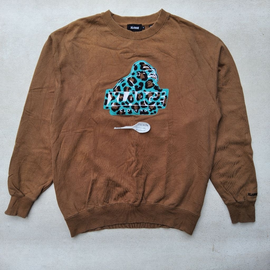 XLARGE LEOPARD  OG crewneck size M fit L lokal