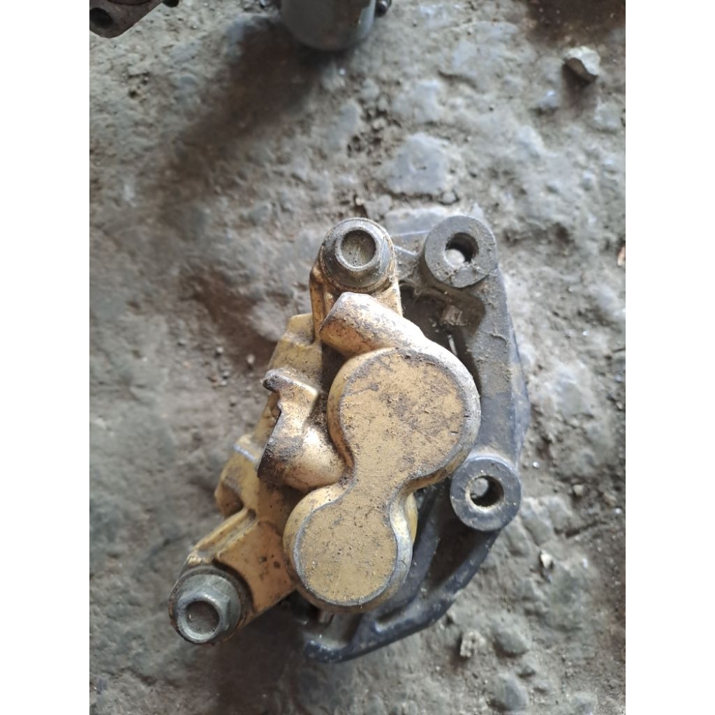 kaliper bawah cakram jupiter z /fizr original copotan motor