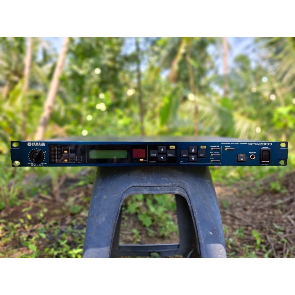 Yamaha SPX2000