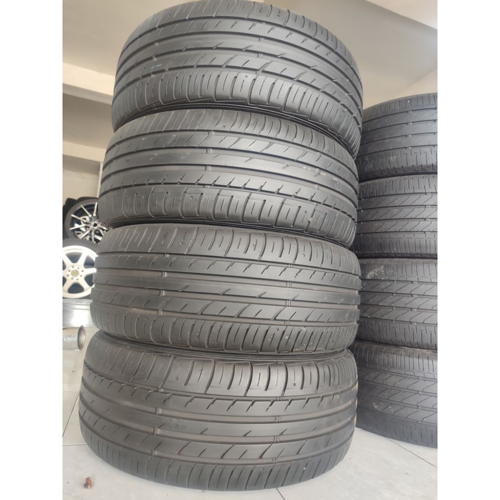 235/50 R18 falken ziex original