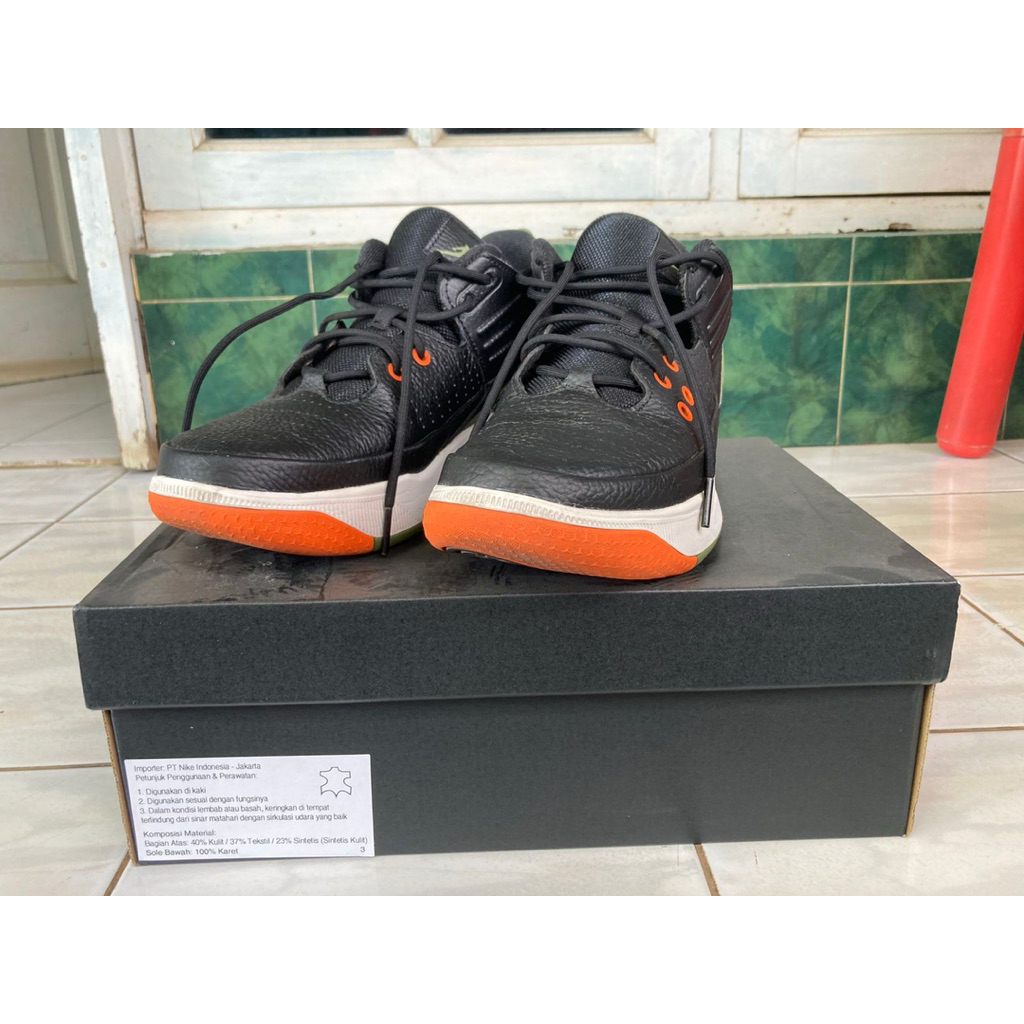 Nike Jordan Max Aura 5 size 44/28 cm Air Jordan