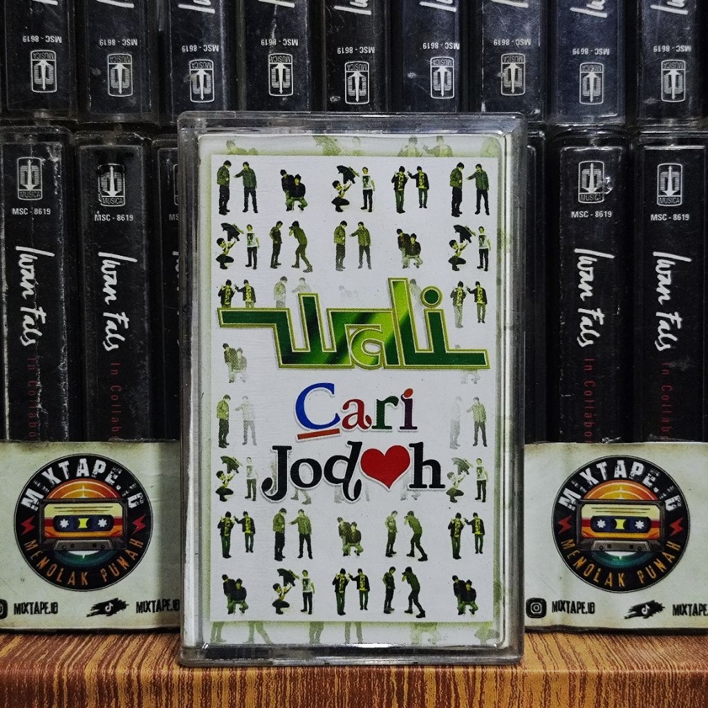 Kaset - Wali Band - Cari Jodoh - Radio Tape - Kaset Pita - Radio - Pemutar Kaset - Retro - Classic -