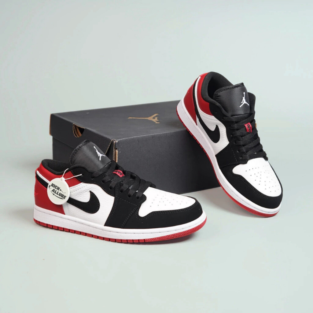 Air Jordan 1 Low Black Toe