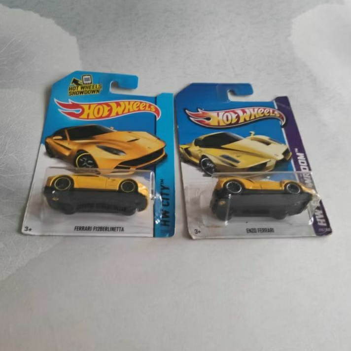 hot wheels set Enzo Ferrari dan f12 Berlinetta kuning yellow bkn 599xx LaFerrari 488 f40 competizion