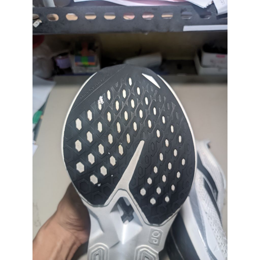 Sepatu Running Mills Enerpro Zenith