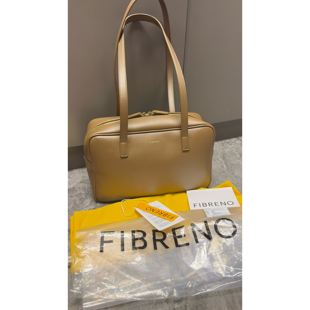 Preloved FIBRENO baguette bag Cappucino
