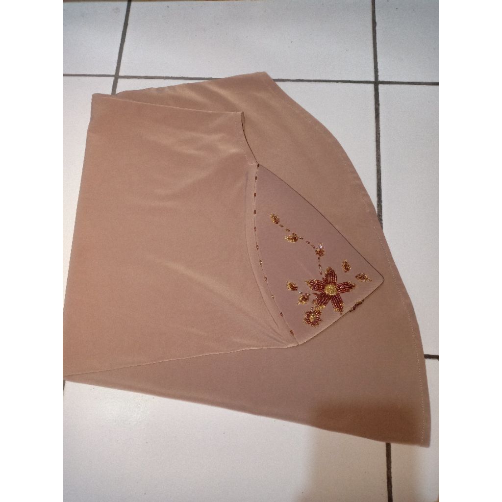 preloved hijab instan Payet