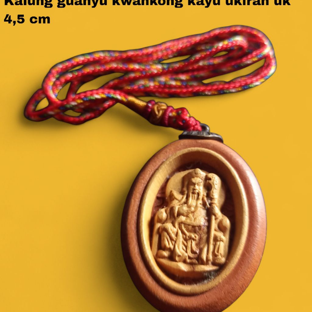 kalung kayu ukiran kwankong