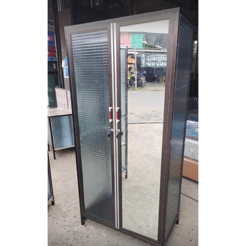 LEMARI BAJU KACA 2 PINTU BANJARMASIN