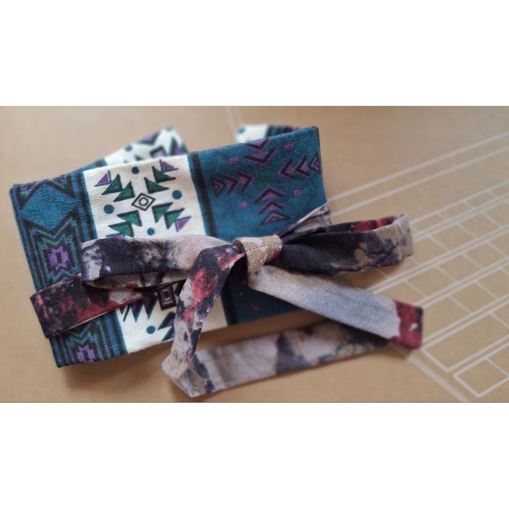 Obi kerajinan kain perca etnik biru