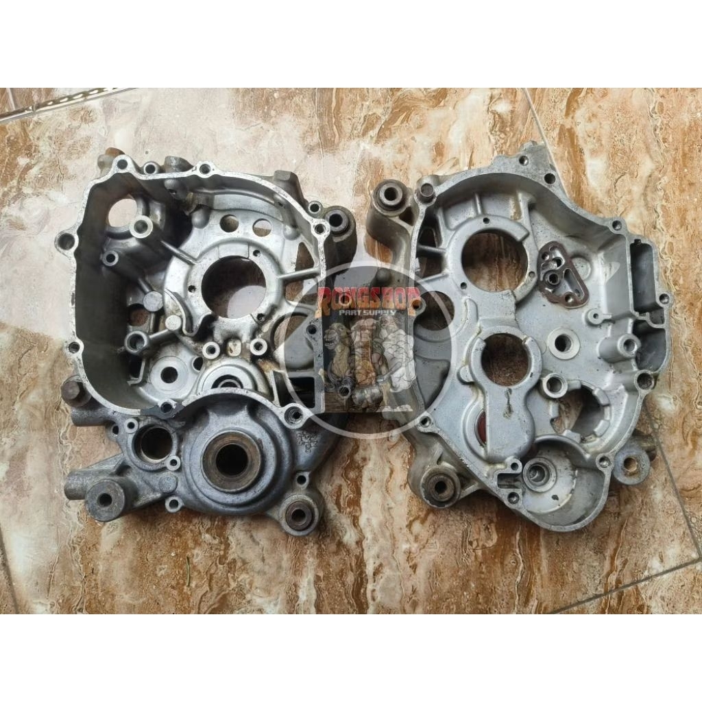 kalter krengkes crankcase kanan kiri crypton vega lama 4ST