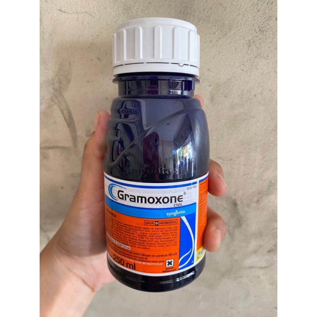 Gramaxone Herbisida racun Rumput Cair bahan aktif Parakuat 250ml