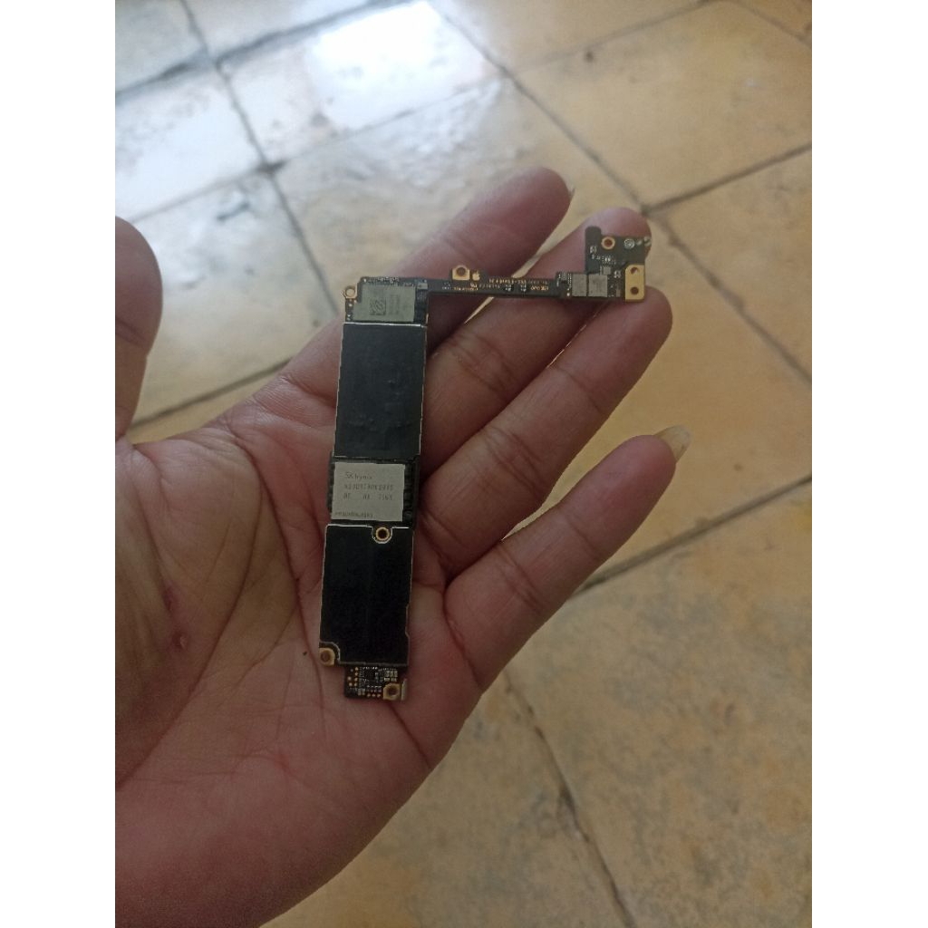 mesin iphone 7 plus 128 gb