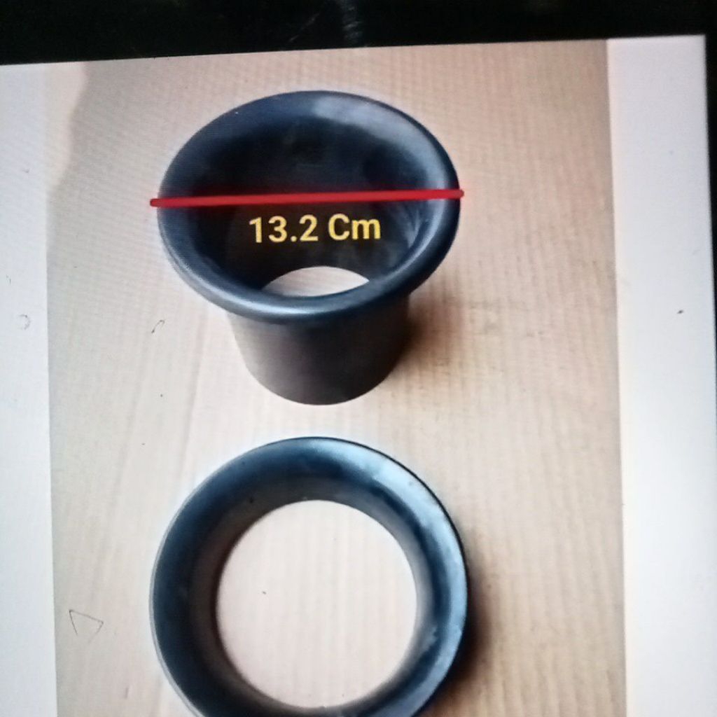 lubang angin subwoofer speaker aktif ukuran besar