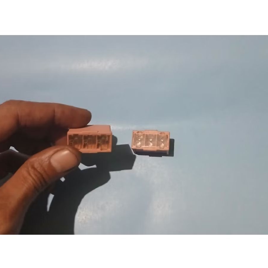 sekring fuse central fusat kotak 40-30-30 pemakain mobil universal original harga satuan 1 pis