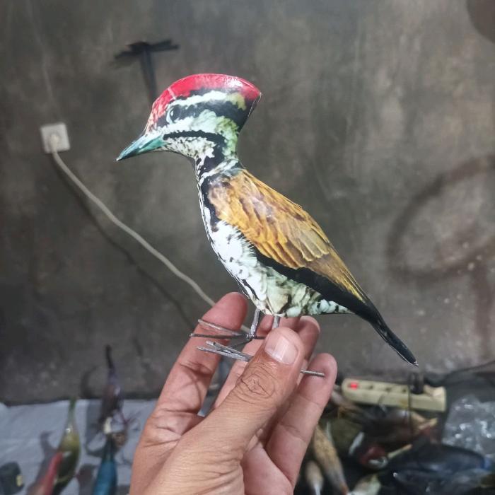 Burung boneka mainan manuk ocehan pelatuk bawang patung burung caladi kundang jontrot manuk caladi m