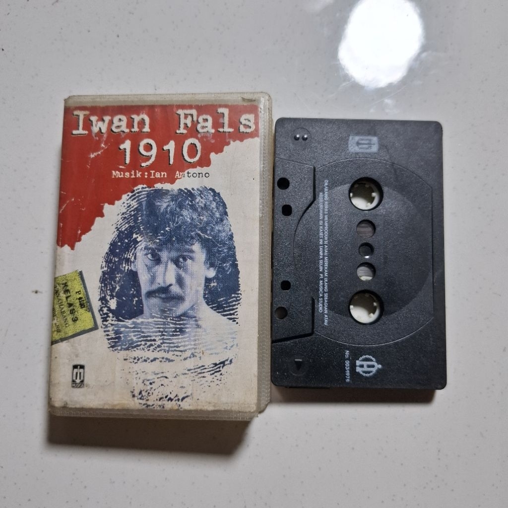 Kaset Pita Iwan Fals - 1910
