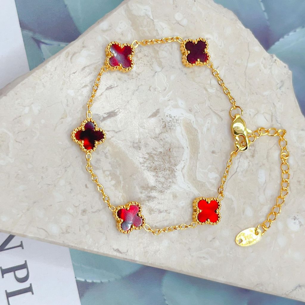 Gelang 5 CLover Redwine TItanium Lobster 750 - Gelang Wanita Titanium / Gelang Anti Karat / Gelang F