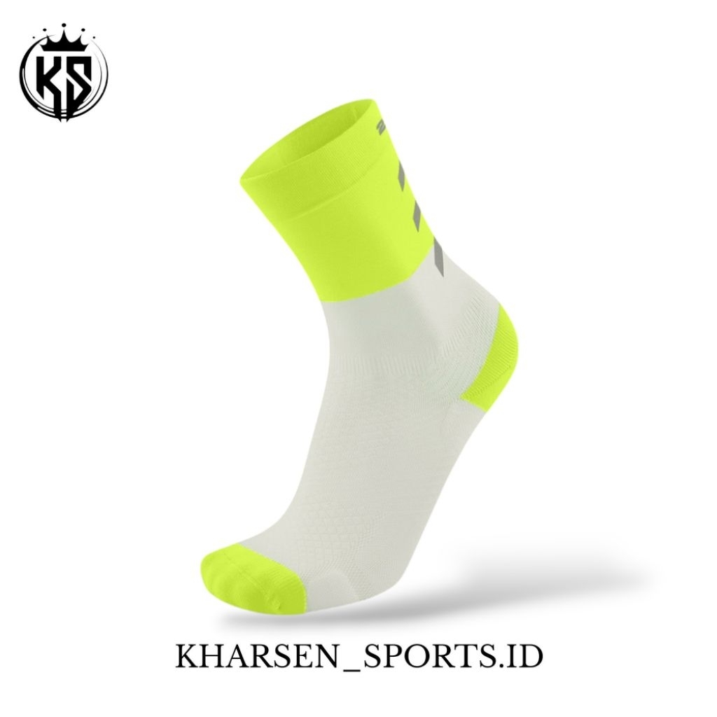 2xu Vectr Reflective Crew Socks White Volt