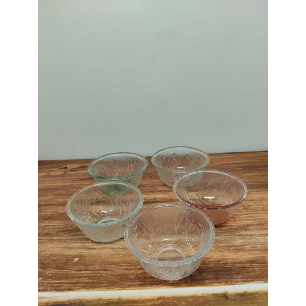 mangkok kaca kecil