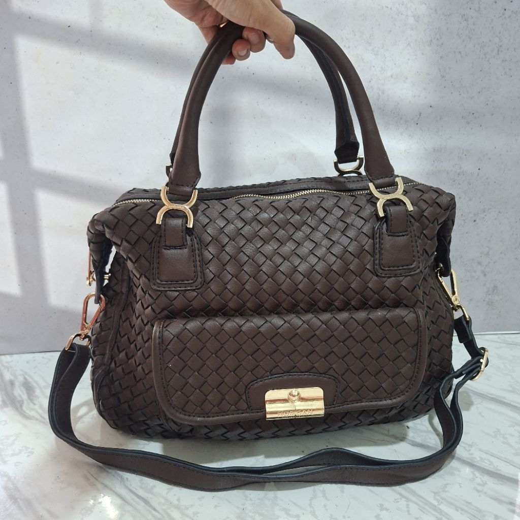 Tas Preloved Sling Shoulder Morgan Anyam