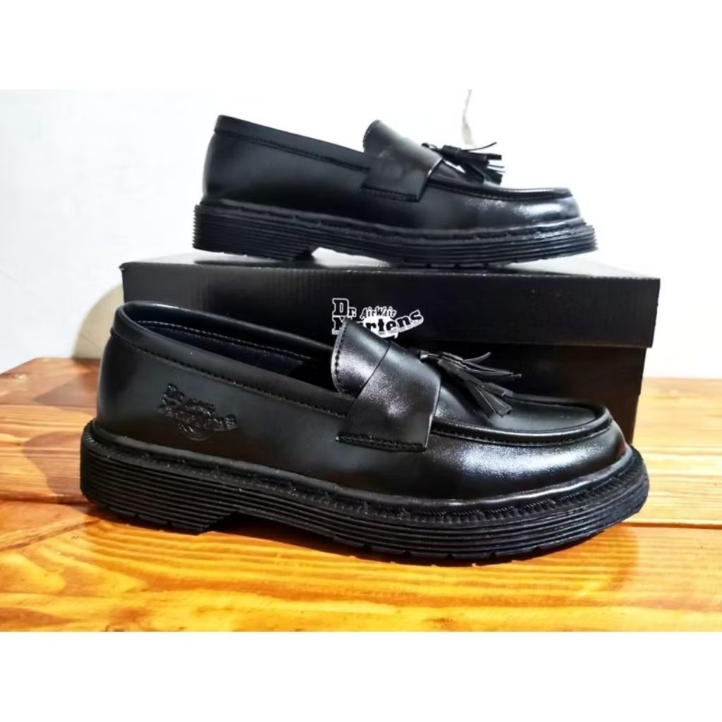Sepatu Pantofel Slip-on Second