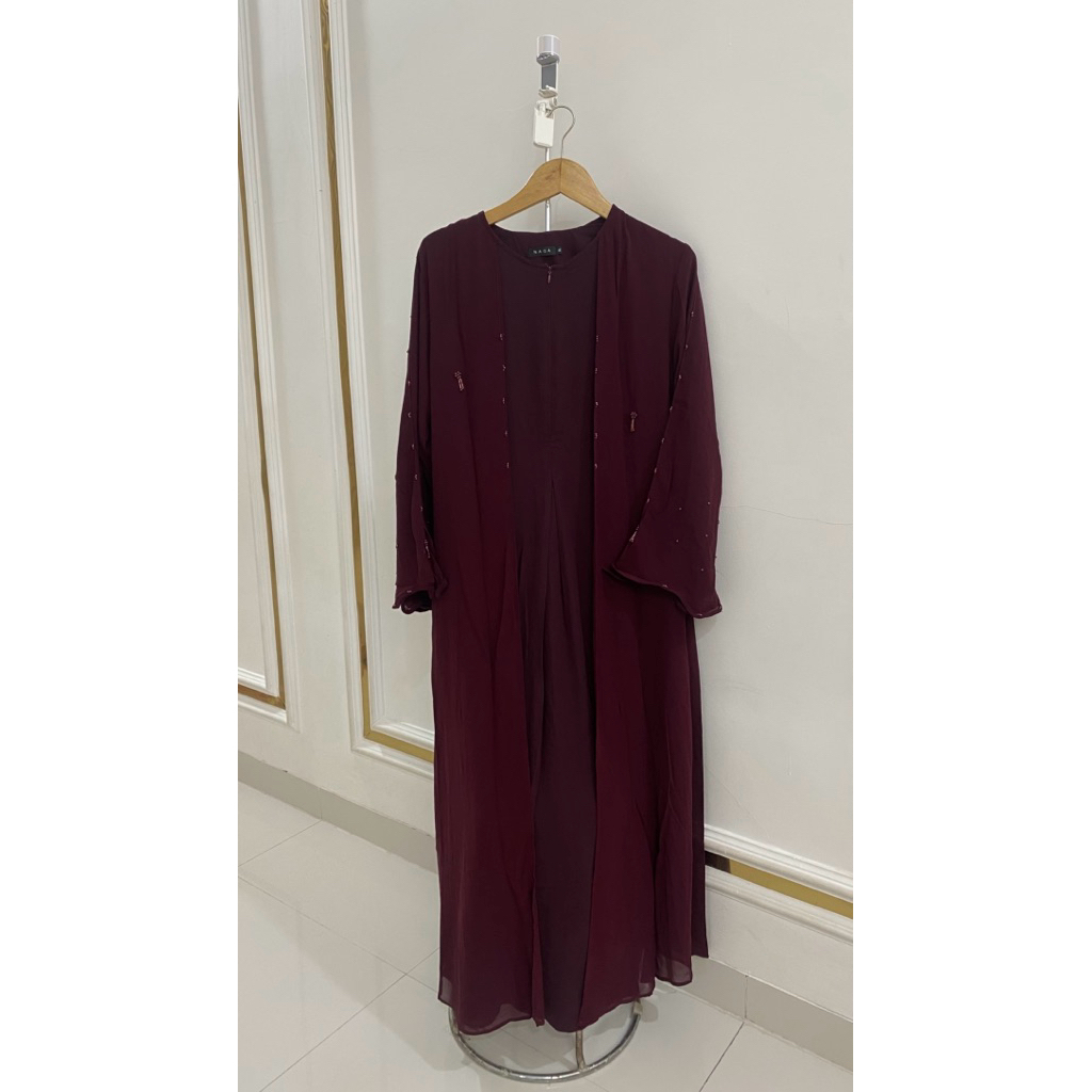 Valeqa Abaya Burgundy 1 set pashmina Preloved / Abaya