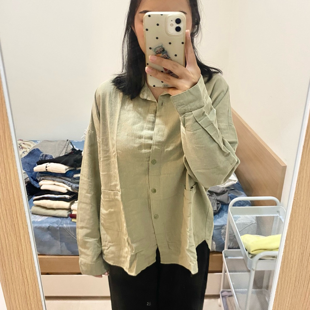 kemeja sage green