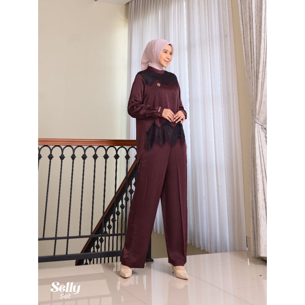 Selly Set Celana by Marevi Brand Original