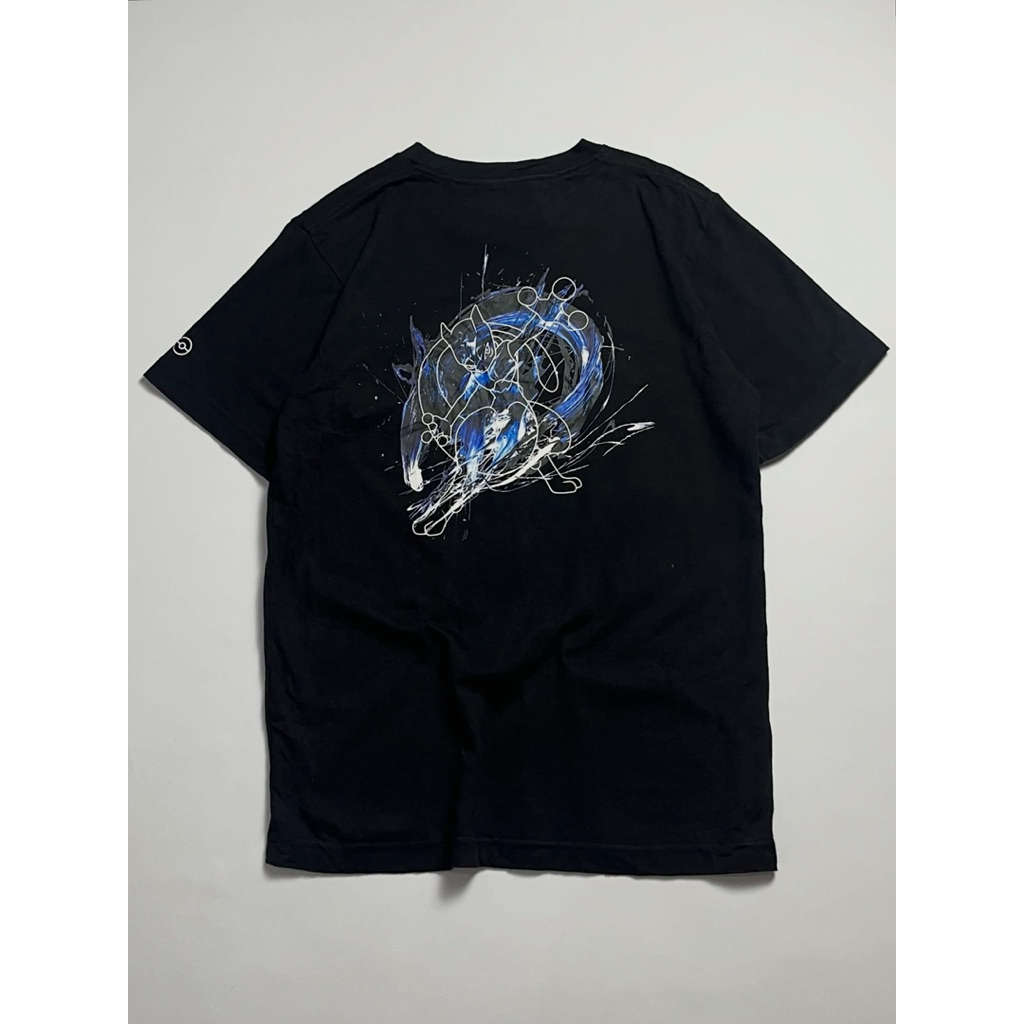 Kaos UNIQLO x POKEMON