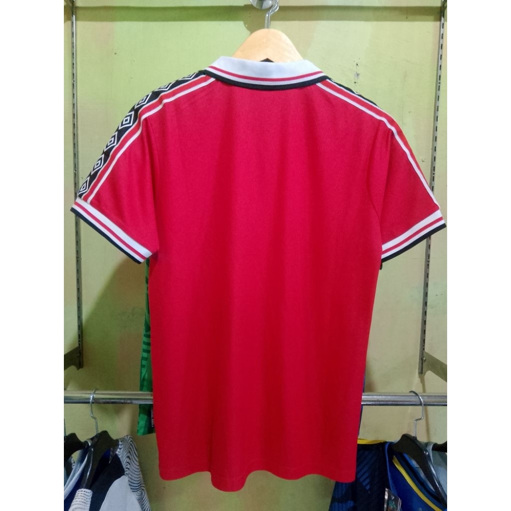 Jersey bola MU Classic 98/99