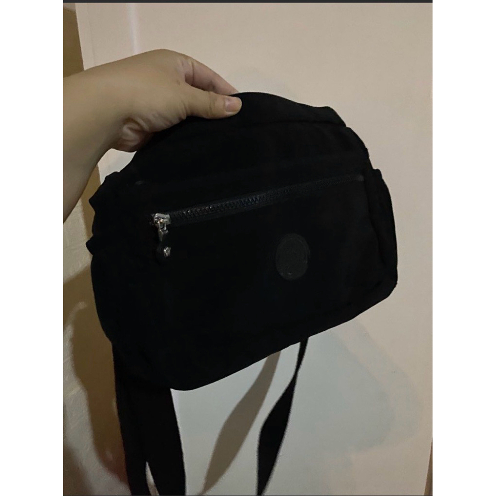 Tas selempang slingbag chibao preloved