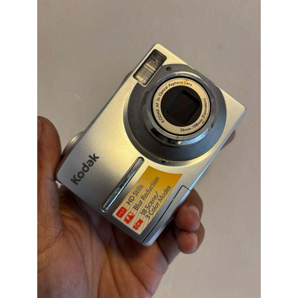 Kodak easyshare C713