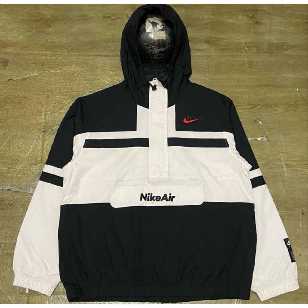 NIKE AIR CAGOULE WINDBREAKER