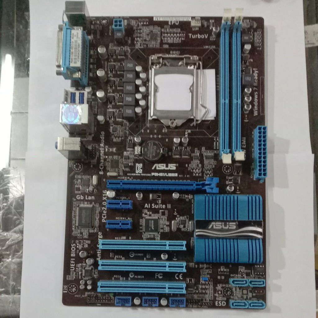 mainboard Asus type P8H61 pro LGA 1155 DDR 3