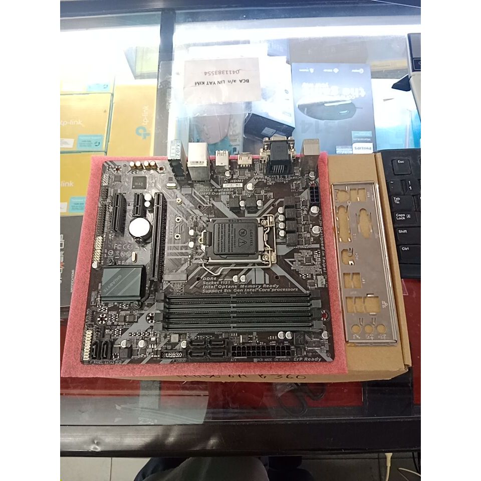 Gigabyte B360M DS3H Motherboard Micro ATX LGA1151 DDR4 Intel B360