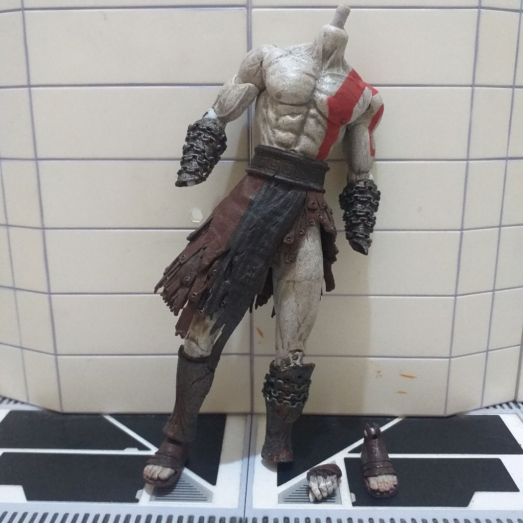 Junk Figure Neca God of War Kratos