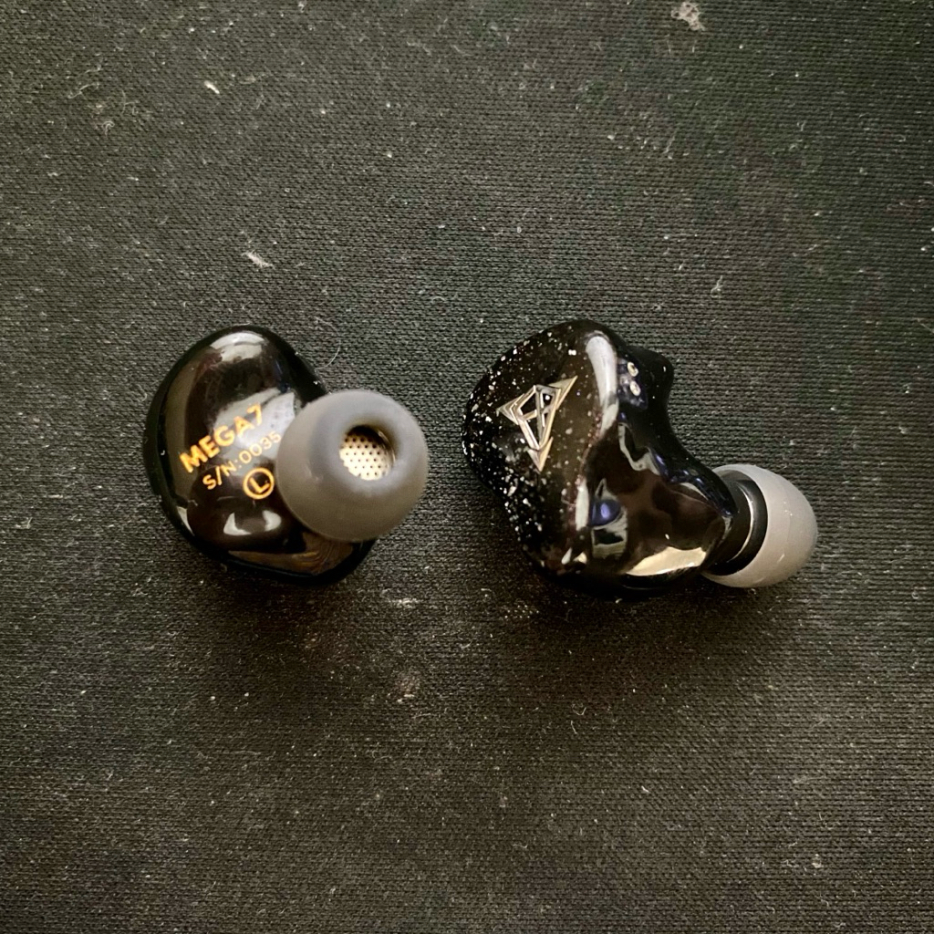 Hisenior Mega 7 IEM Preloved