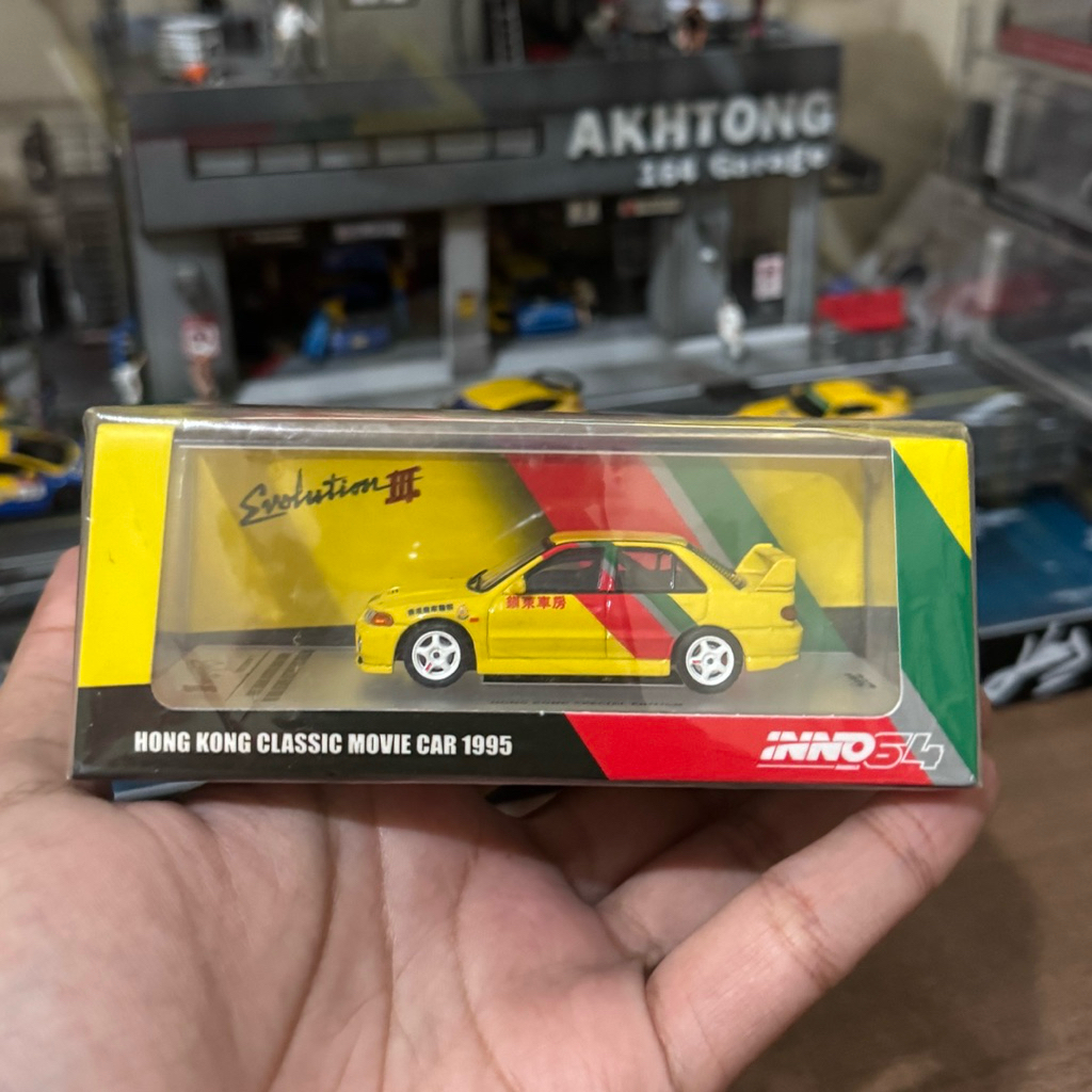 Inno64 Mitsubishi Lancer Evolution III Hongkong Special Model