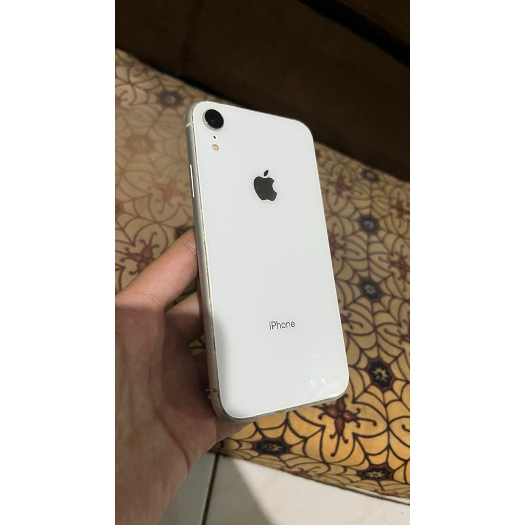 [PRELOVED] IPHONE XR 64 GB PUTIH