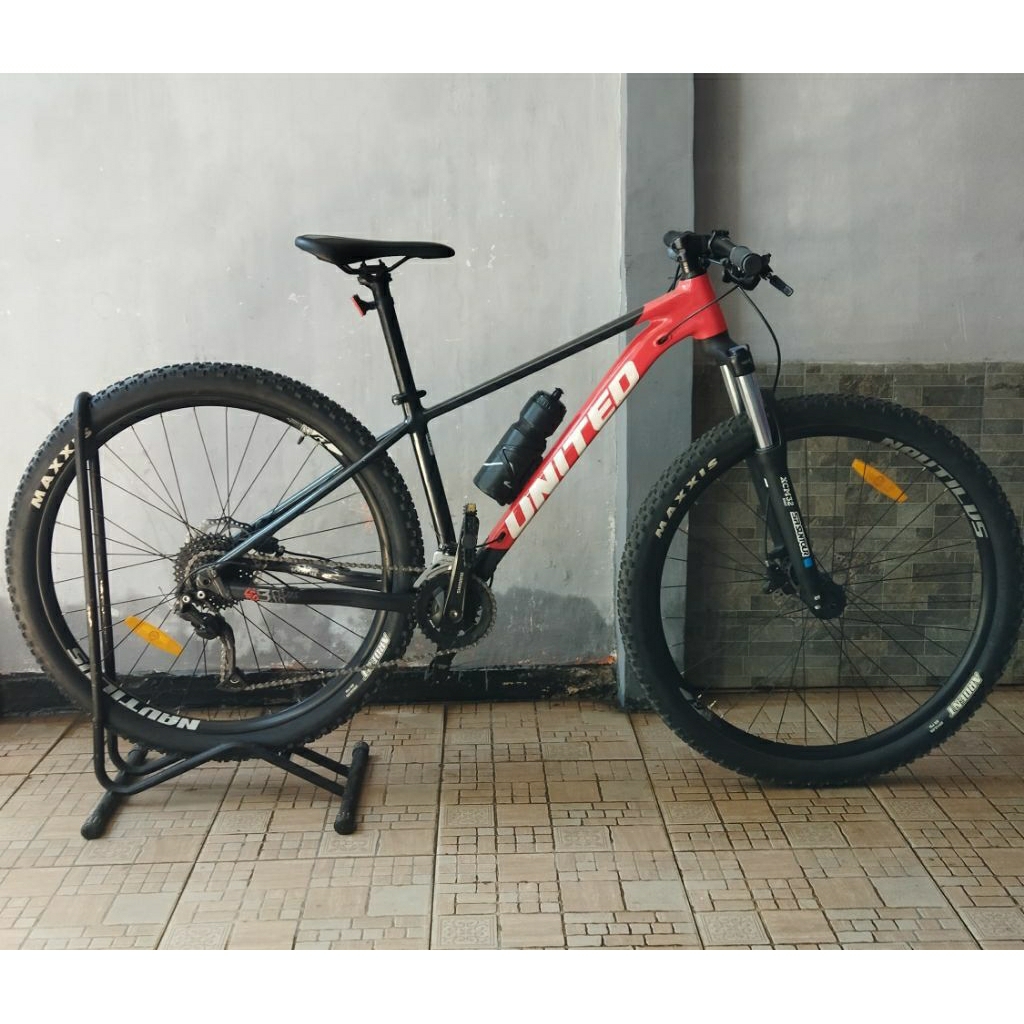 united Clovis 3.10 S 29er