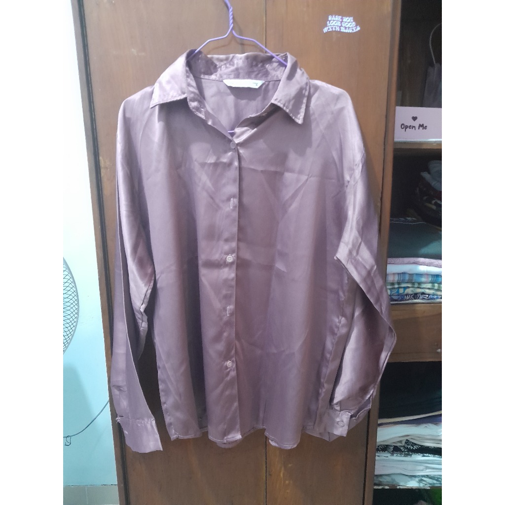preloved kemeja satin