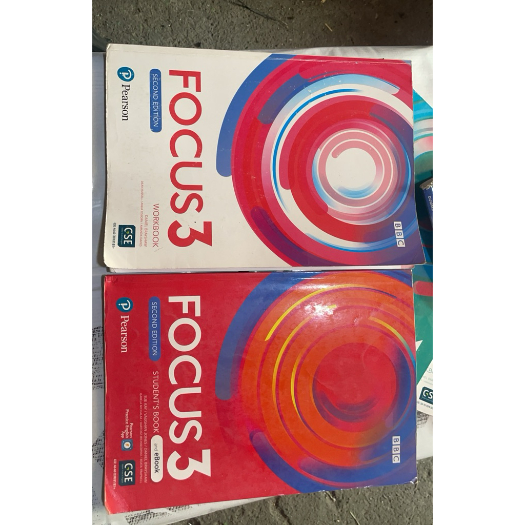 BUKU ORIGINAL BEKAS FOCUS 3 PEARSON SECOND EDITION