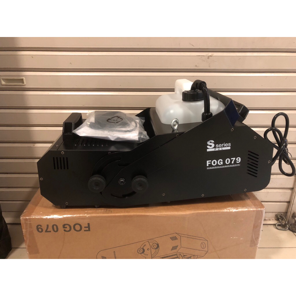 Fog machine 1500watt suport dmx & wireless control