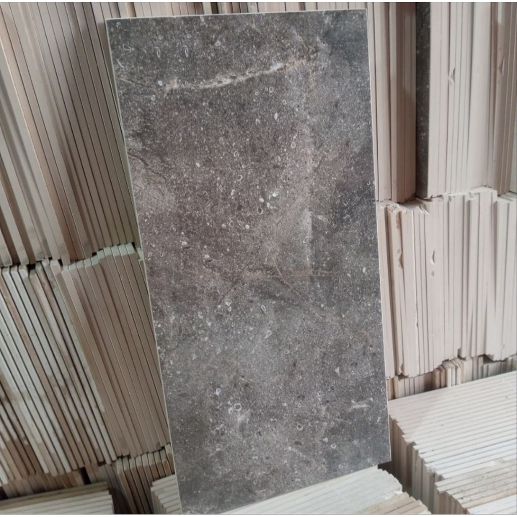 Keramik Roman 30x60
